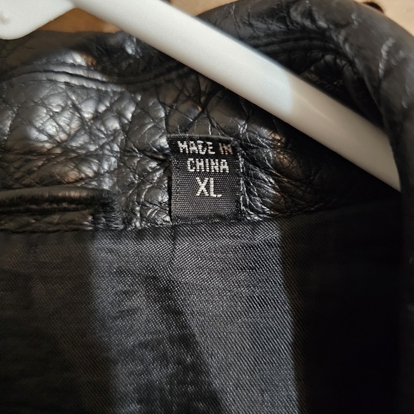 Roundtree Yorke Mens Lambskin Leather Jacket - Picture 10 of 13